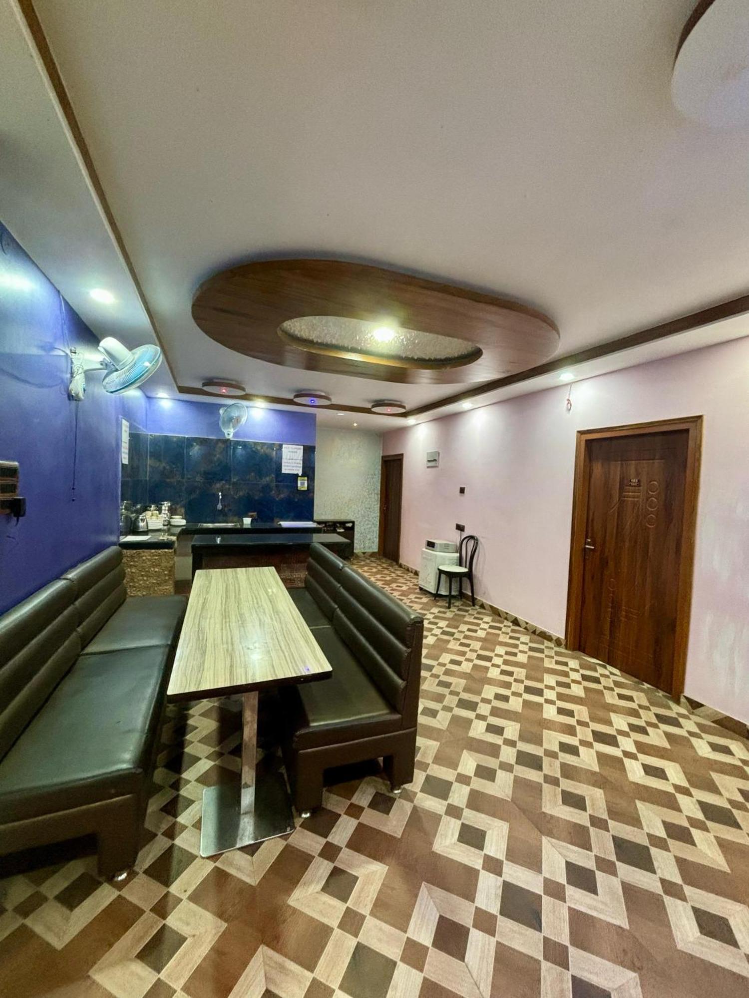 Krishna Shree Guest House Guwahati Esterno foto