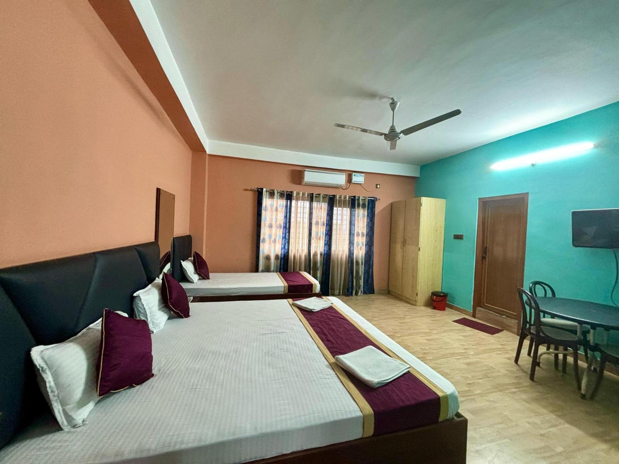 Krishna Shree Guest House Guwahati Esterno foto