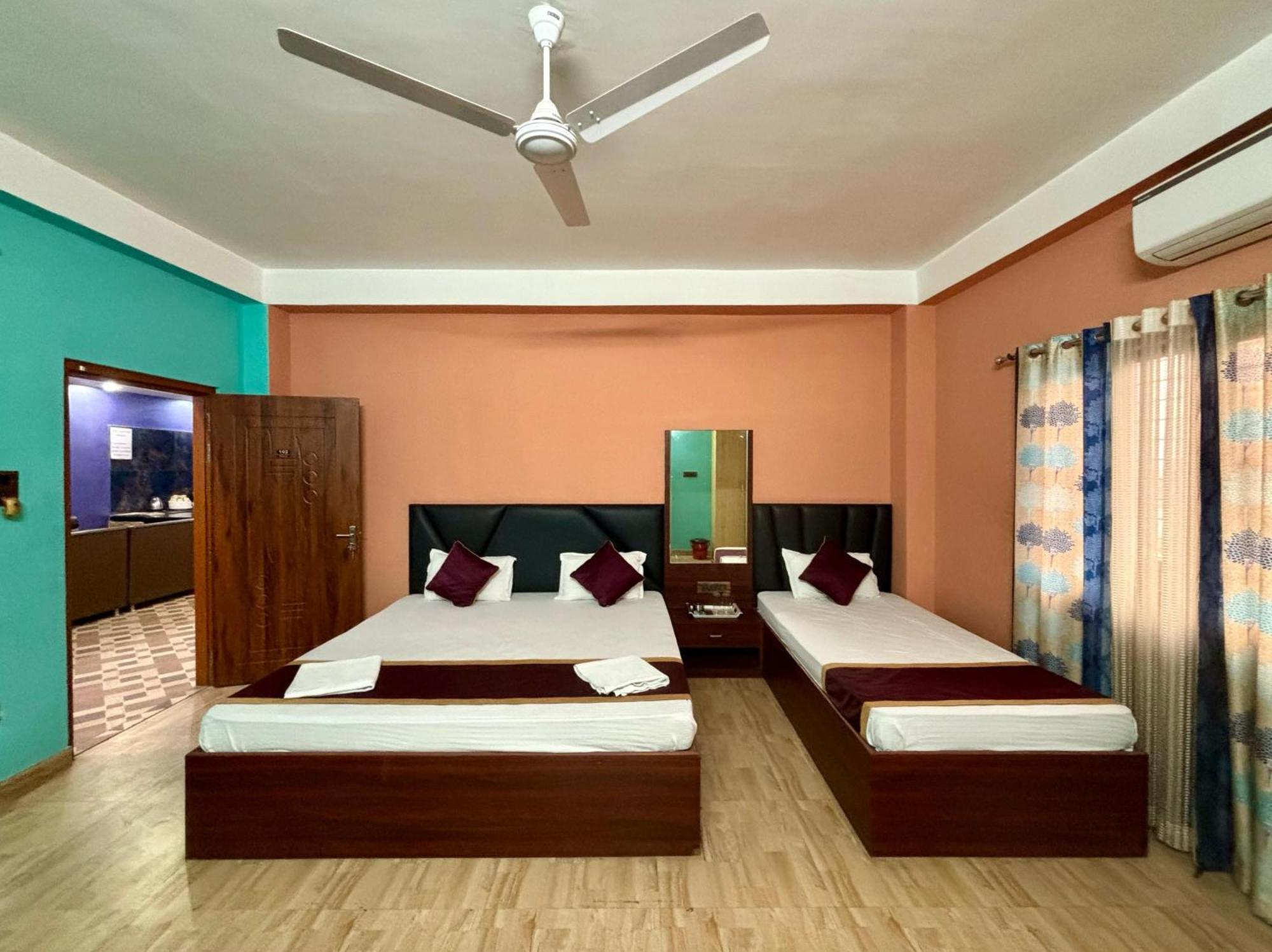 Krishna Shree Guest House Guwahati Esterno foto