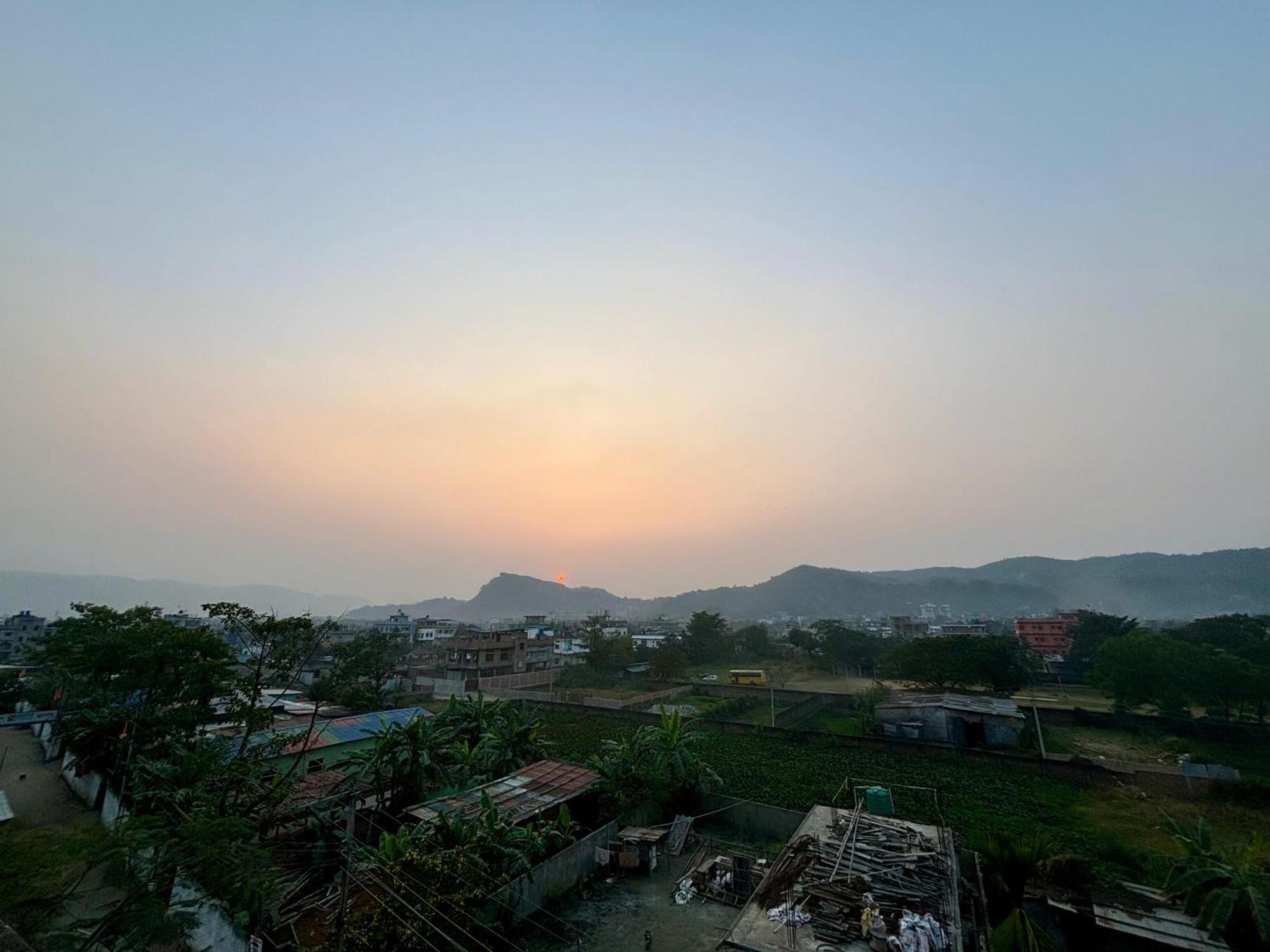 Krishna Shree Guest House Guwahati Esterno foto